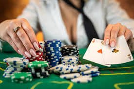 Free Bet Blackjack live dealer studio on playking88 login platform